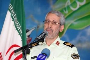 کشف 167 کیلو شیشه زیر درخت طاق در کویر خور و بیابانک