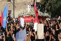 پیکر شهید حججی به گلزار شهدا نجف‌آباد رسید