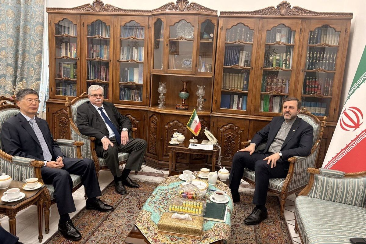 غریب آبادی