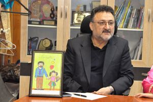 دانش‌آموزان ساری روز پدر را با قدردانی از مدیر آموزش و پرورش ناحیه ۲ گرامی داشتند