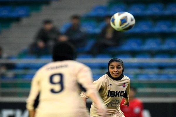 نماینده فوتبال بانوان ایران از صعود باز ماند
