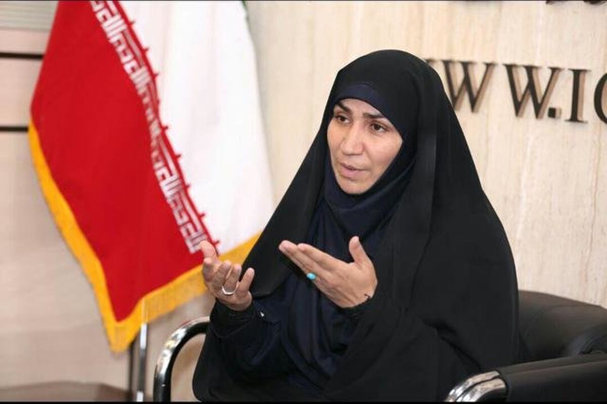 هاجر چنارانی