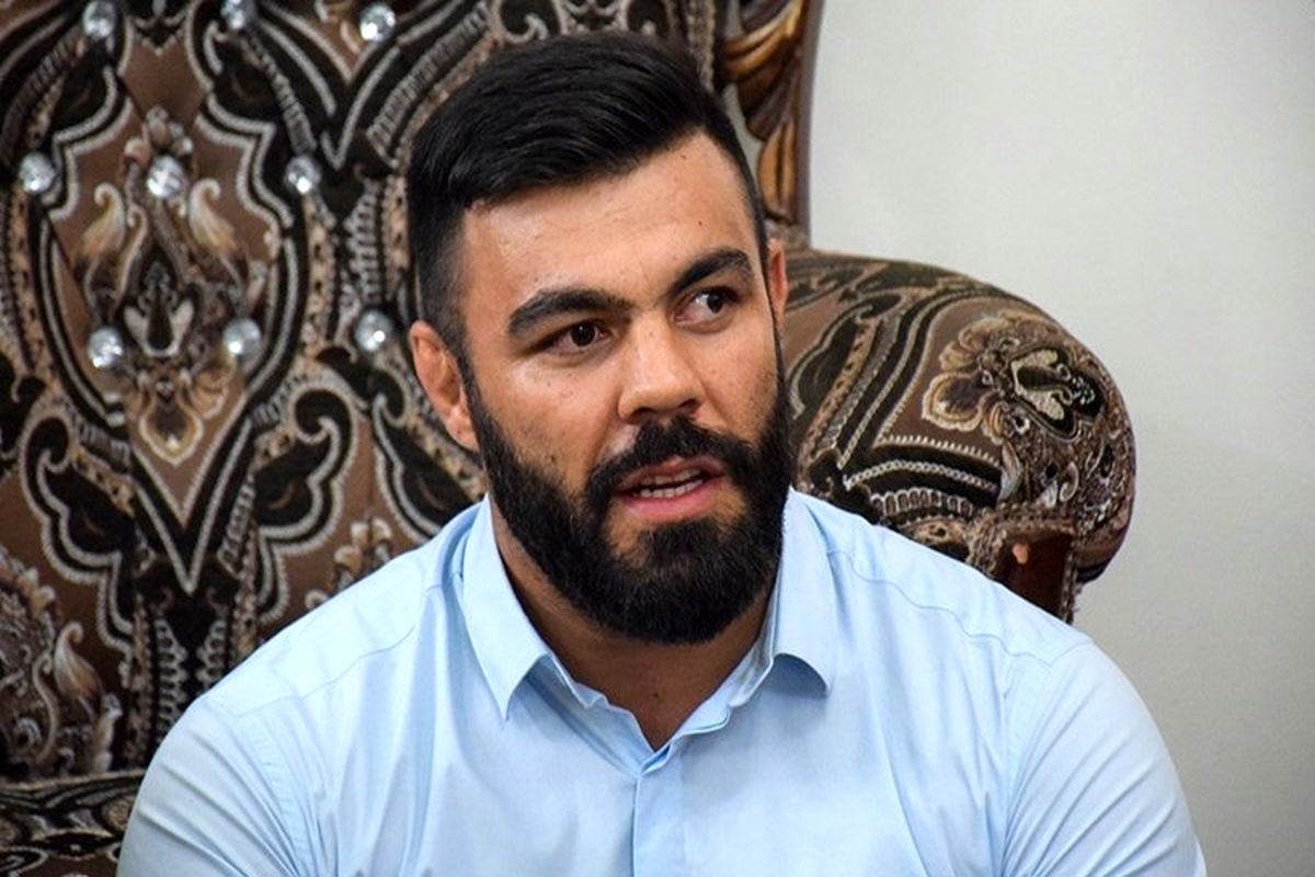 امیر علی اکبری