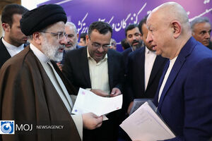نشست رمضانی رییس جمهوری با جمعی از تولیدکنندگان و کارآفرینان
