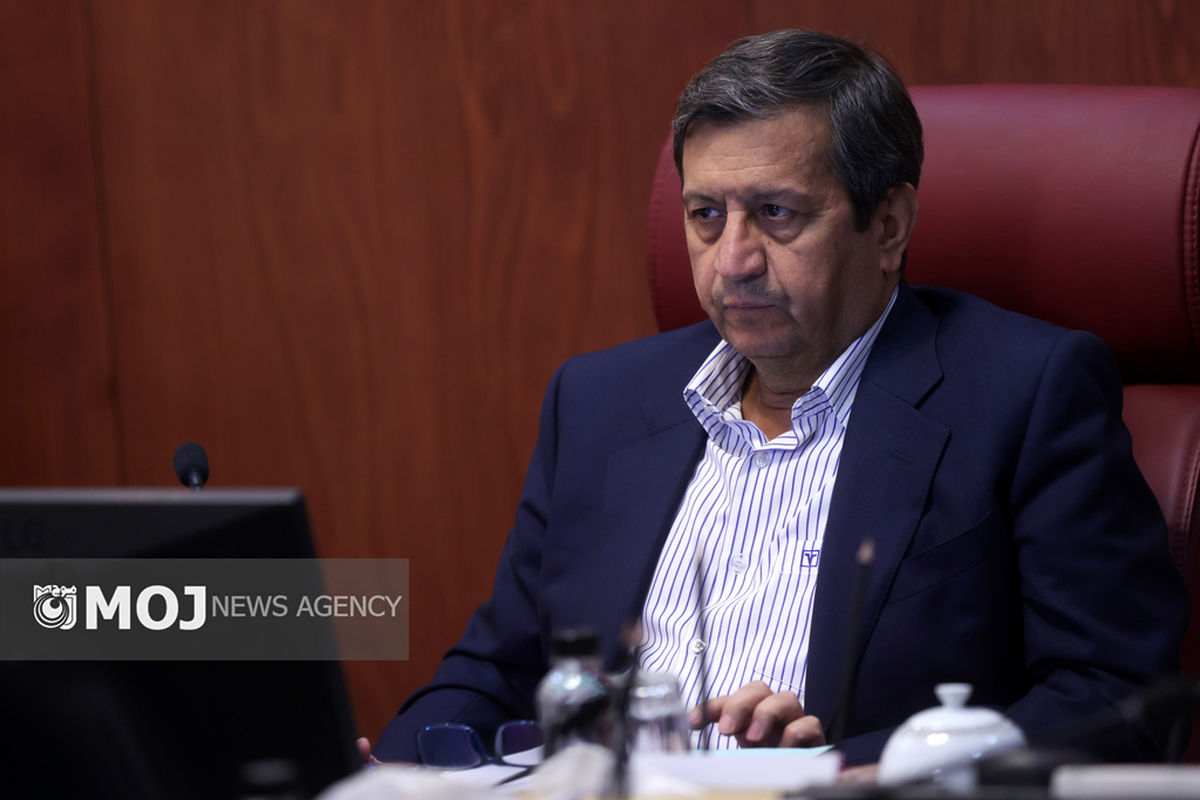 عبدالناصر همتی - وزیر امور اقتصادی و دارایی