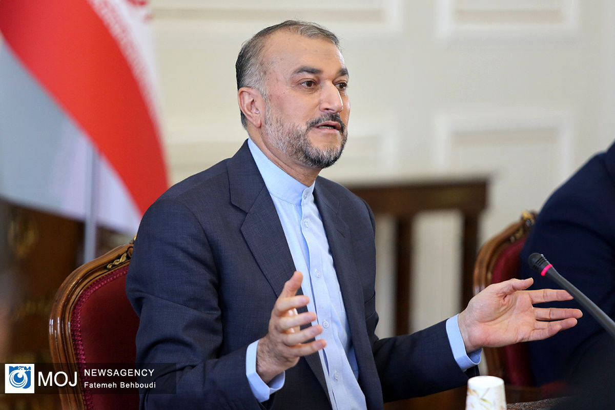 دیدار وزیر امور خارجه با اهالی رسانه