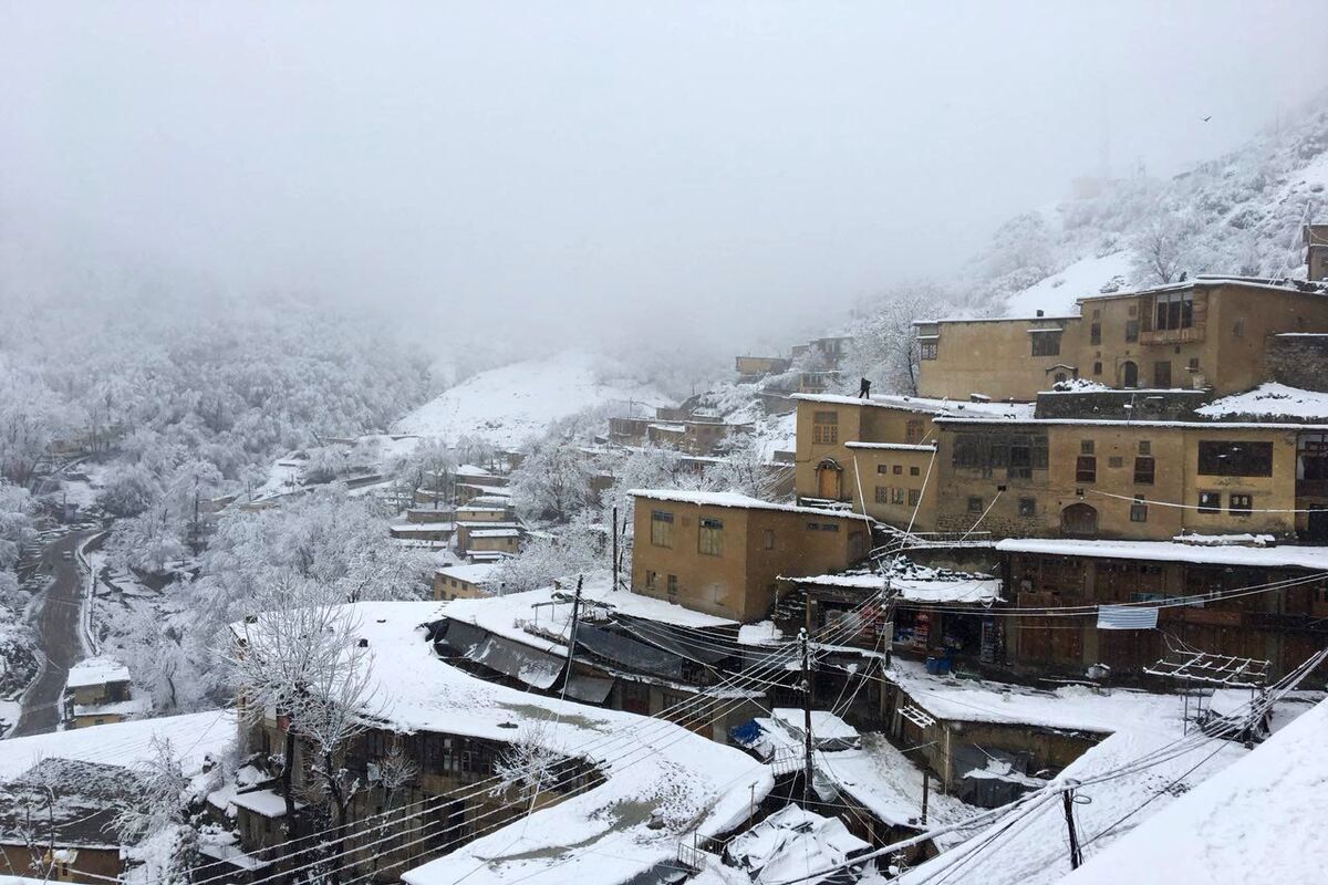 بارش باران و برف در کوهستان های گیلان