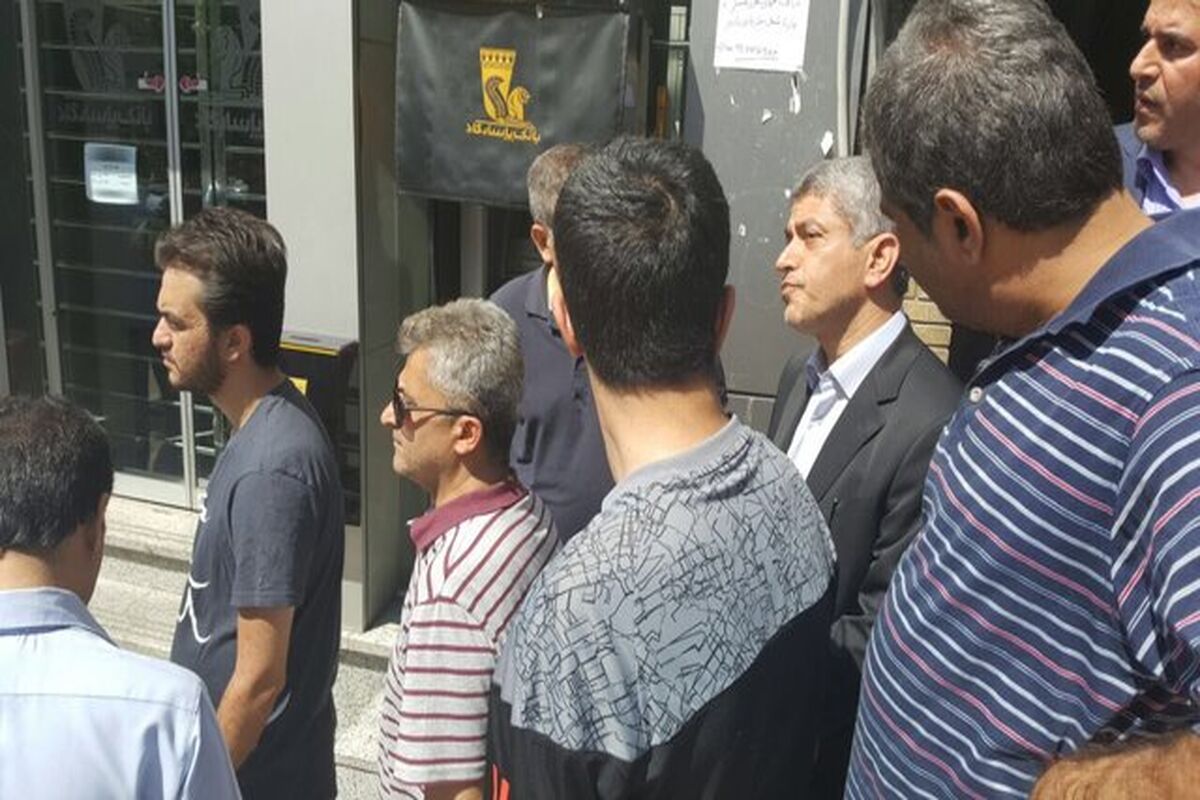 طیب نیا