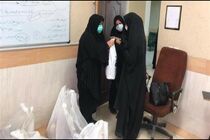 کمک معیشتی سپاه الغدیر استان یزد به خانواده زندانیان نیازمند