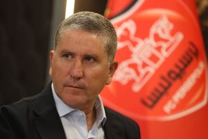 سرمربی پرسپولیس بهترین مربی ماه فوتبال ایران شد