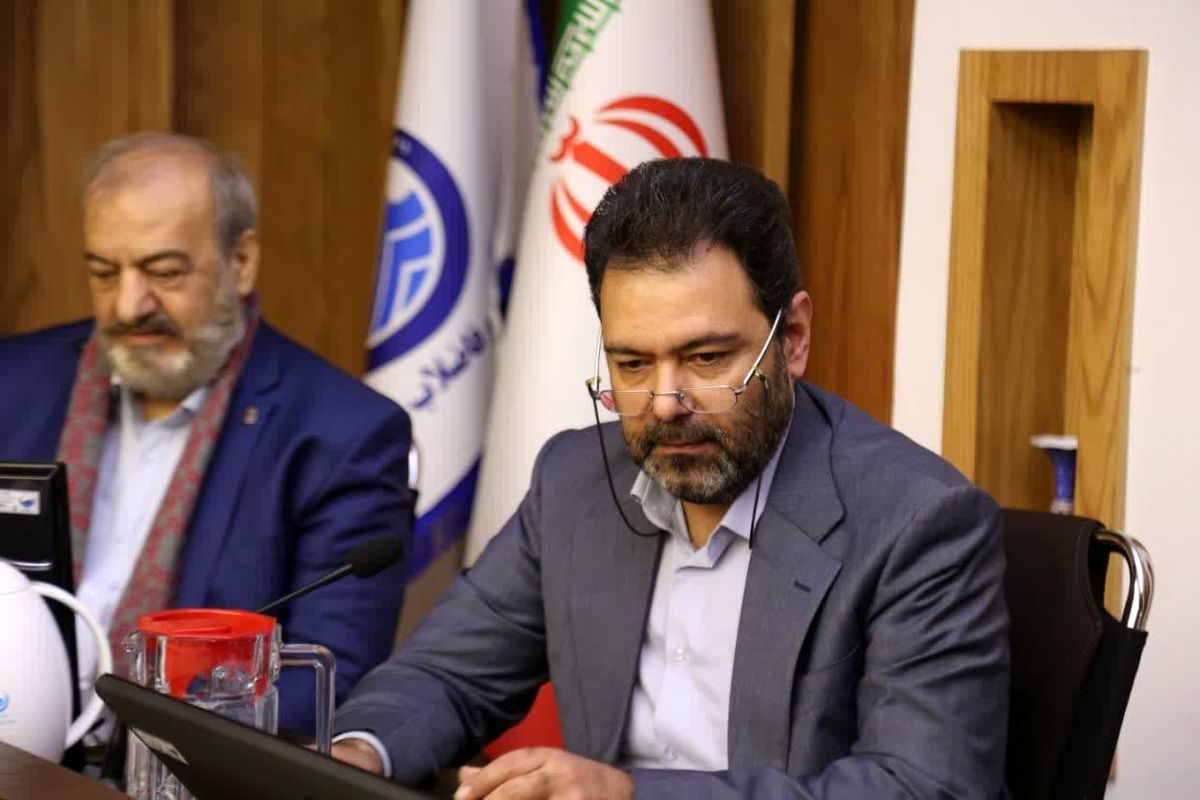 حسین اکبریان