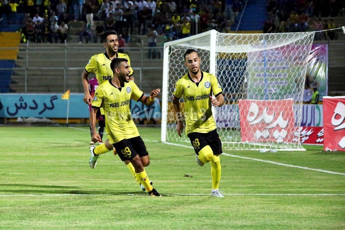 پارس جنوبی و سپاهان