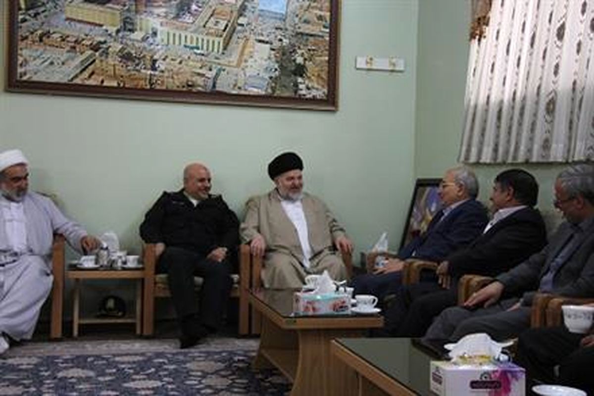 استاندار قم