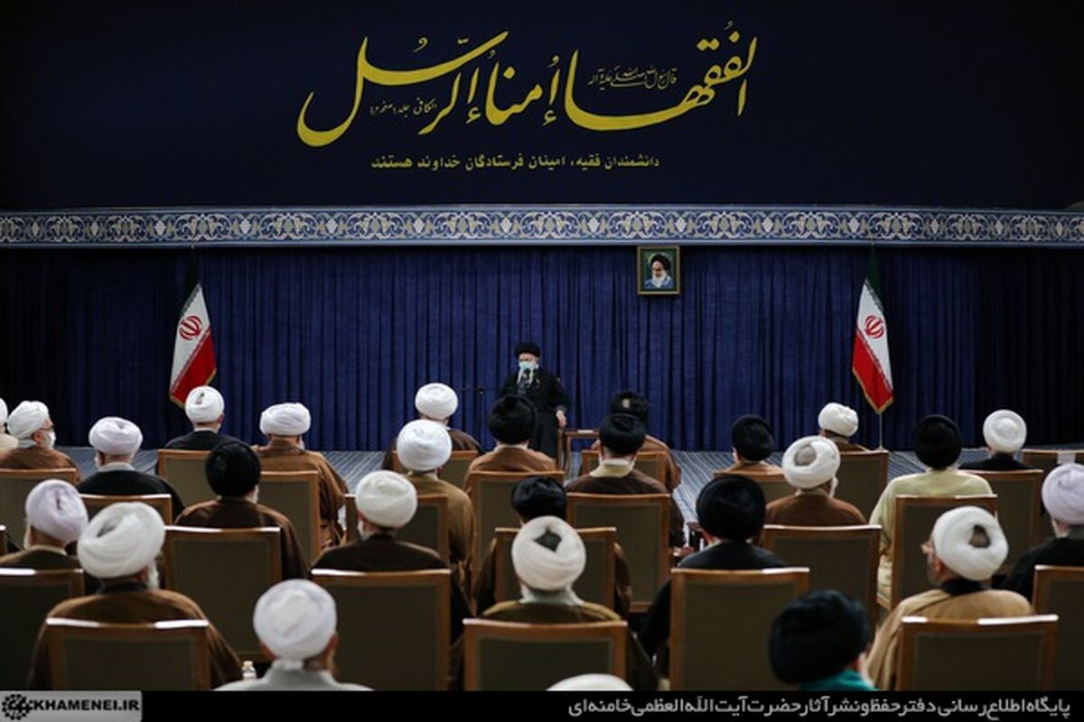 رهبر انقلاب