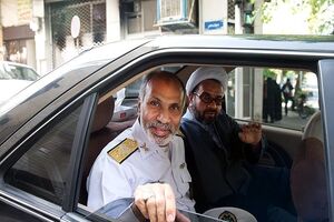دریادار خادم بیغم از پایگاه دریایی خرمشهر بازدید کرد