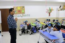 قطار نخستین واژه، آب به ایستگاه دبستان پیشگامان علوی بندرعباس رسید