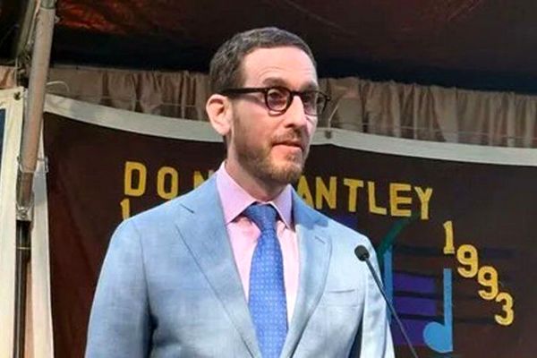 سناتور یهودی آمریکایی به نسل‌کشی در نوار غزه اعتراف کرد