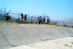 آب سراب قلعه شاهین تفریحگاه شنا نیست