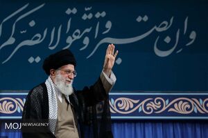 مداحان اهل‌ بیت با رهبر معظم انقلاب دیدار کردند
