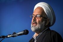 باید دست خائنانه نفوذی‌ها قطع شود