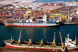 تخلیه‌ و بارگیری ۹۵ میلیون تن کالا در بنادر هرمزگان/ افزایش جذب سرمایه‌گذاری به میزان ۱۰۰۰ میلیارد تومان در سال ۱۴۰۱