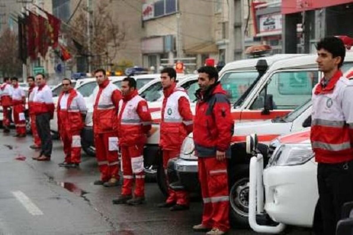 اصفهان- استقرار نیروهای هلال احمر در راهپیمایی 22 بهمن