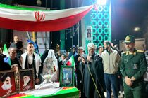 برگزاری مراسم عقد زوج جوان در اجتماع شبانه مردم قوچان