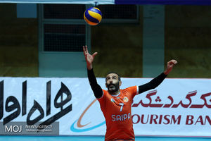 دیدار تیم های والیبال سایپا و شهروند اراک
