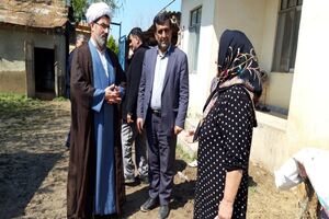 توزیع اقلام غذایی در 6 نقطه سیل‌زده از محل عواید موقوفات مازندران