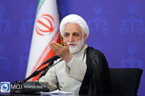 چراغ سبز ترامپ برخی را به اشتباه انداخت + فیلم