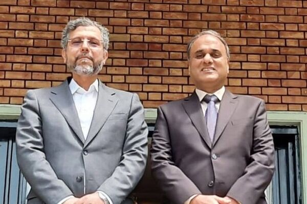 سفیر پاکستان در تهران و معاون عراقچی با یکدیگر دیدار کردند