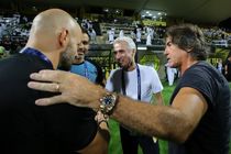 برای قهرمانی در همه جام‌ها می‌جنگیم