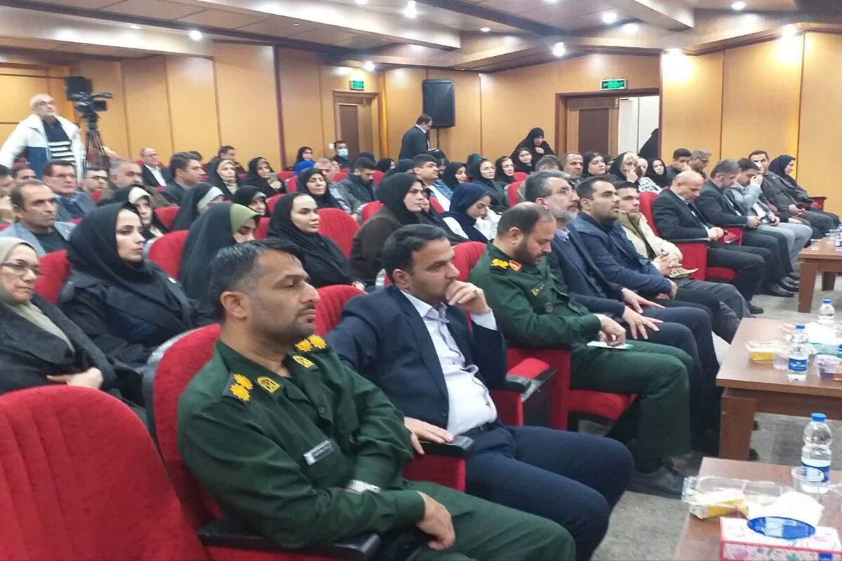 همایش تجلیل از مادران شهدا