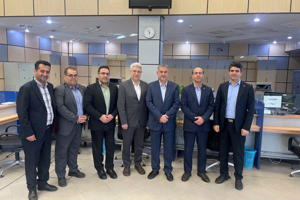 بازدید سرزده سرپرست مدیریت‌عامل بانک سرمایه از شعب ساری و بابل