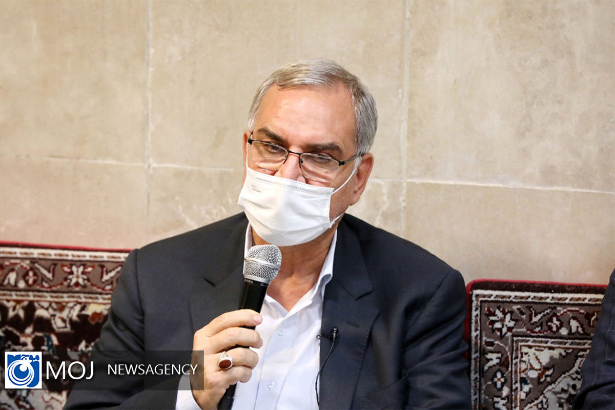 بازدید وزیر بهداشت از مجتمع خوابگاهی امام علی (ع)