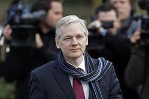 آسانژ کارت شناسایی اکوادوری دریافت کرد