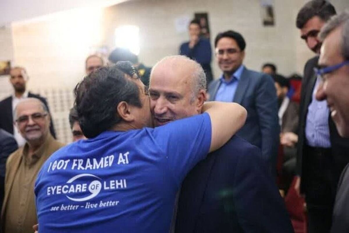 خداداد عزیزی و مهدی تاج