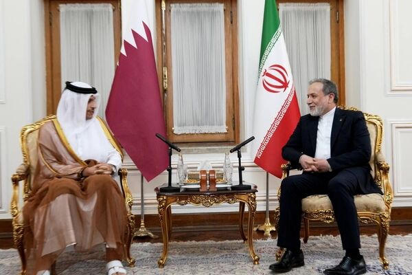 عراقچی بازگشت تنگه هرمز به قبل از ۹ اسفند بدون توجه به واقعیات موجود را منتفی دانست