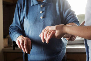 اولین و تنها خیریه بیماران پارکینسون کشور در اصفهان قرار دارد
