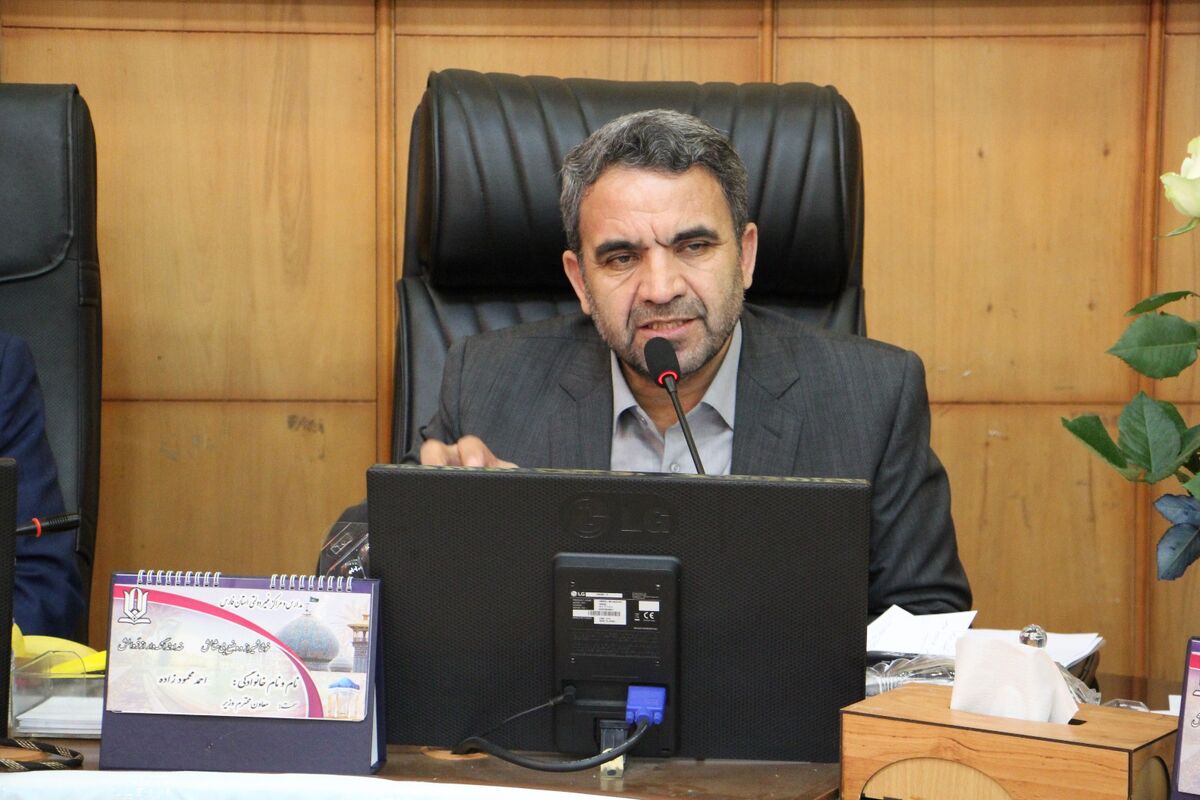 معاون وزیر آموزش و پرورش 