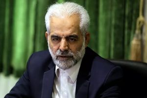 اهدای ۵۹۵ جلد کتاب به کتابخانه هنرستان امام رضا(ع) قم