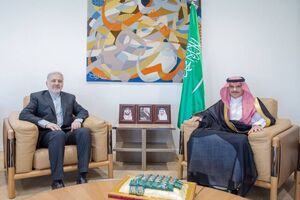 کنسولی سفیر ایران با دیپلمات ارشد عربستانی رایزنی کرد