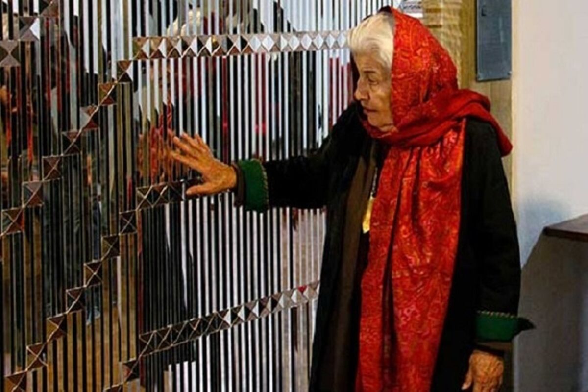 منیر فرمانفرماییان در قزوین به خاک سپرده شد