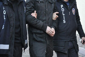 3 ex-mayors arrested in Turkey
