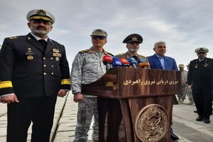 ناوشکن دیلمان با افتخار، یک تولید بومی است