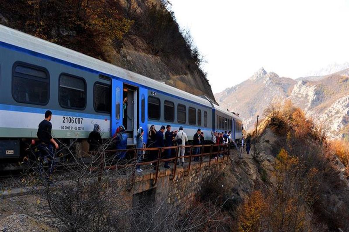 قطار تهران شمال