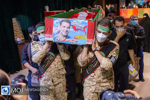 وداع با پیکر مطهر شهید رضا فرزانه