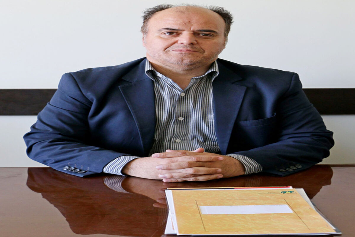 1-مدیر زارعت سازمان جهاد کشاورزی قم 