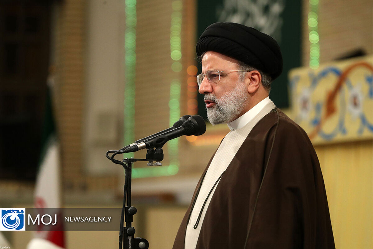 دیدار جمعی از مسئولان نظام و سفیران کشورهای اسلامی با رهبر معظم انقلاب