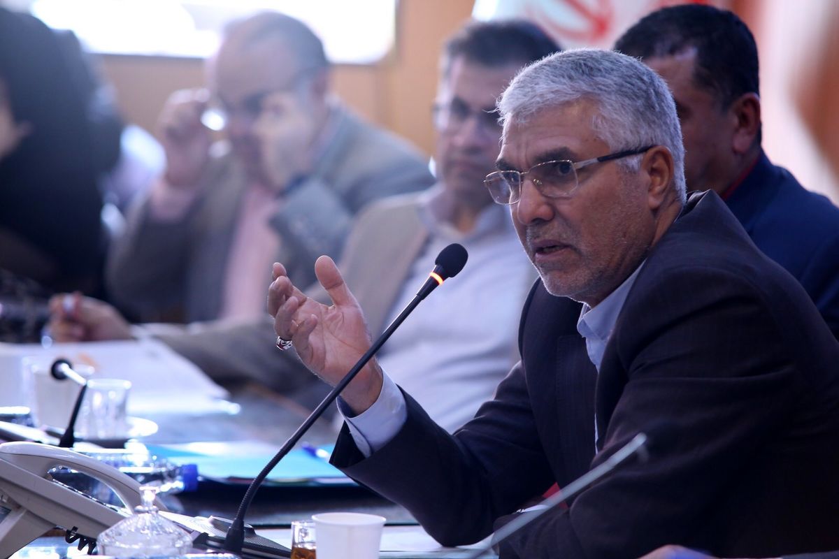 استاندار فارس در جلسه شورای گفت و گوی دولت و بخش خصوصی